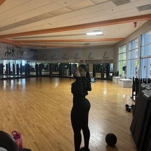 Meet your Posher, Ana isabel